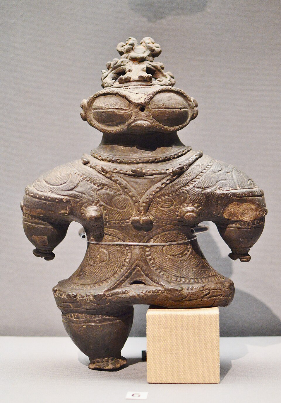 遮光器土偶
