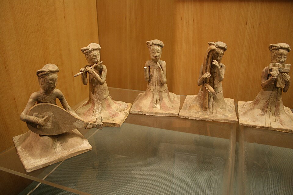 Sui dynasty dress