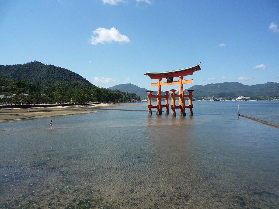 厳島神社